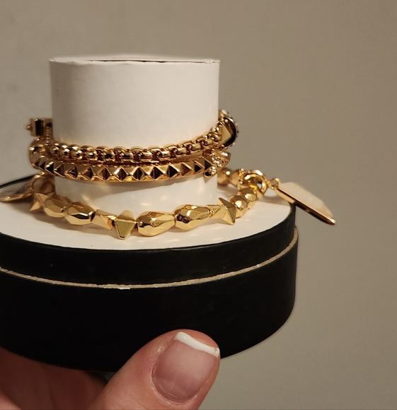 COPY - Bomb Party Summer Stacks 2024 - Picture 2 of 4